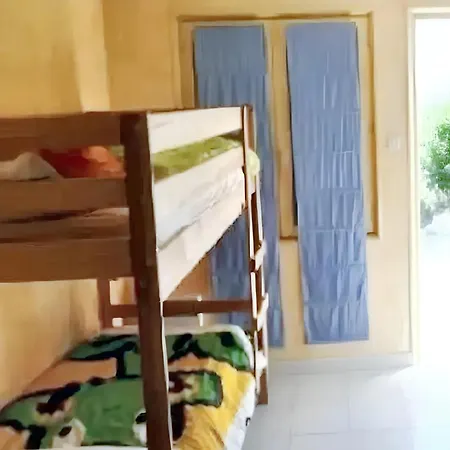 Vila Spacieuse A Avec Piscine Privee Aimargues