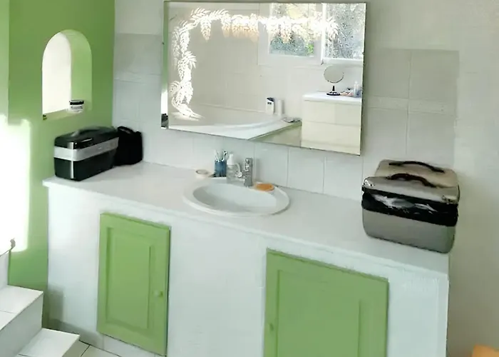 Spacieuse A Avec Piscine Privee *
